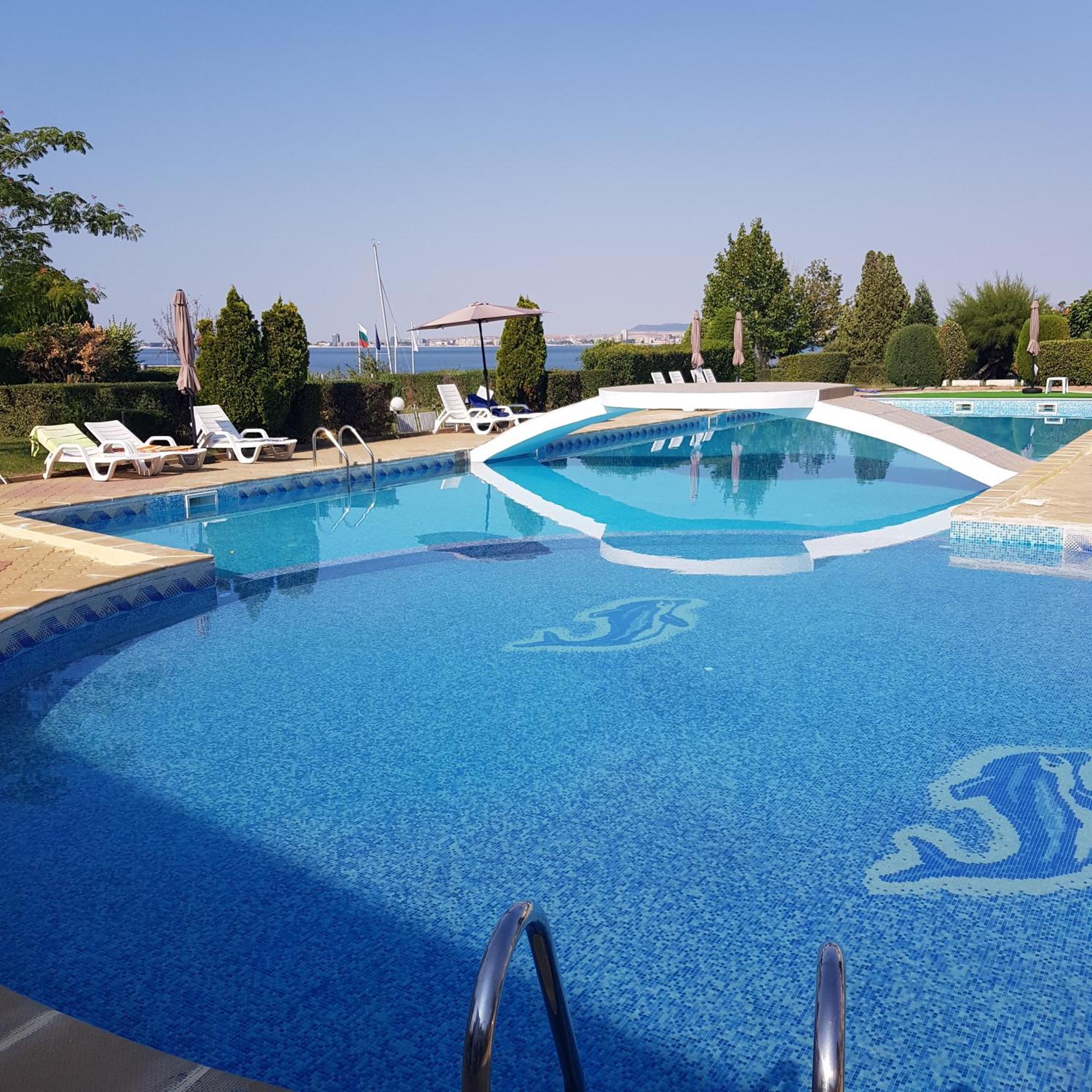 Riviera Complex 6 Hotel Sveti Vlas Exterior photo